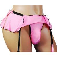 String homme avec jupette et porte-jarretelle