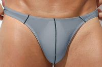 String homme lignes contrastantes